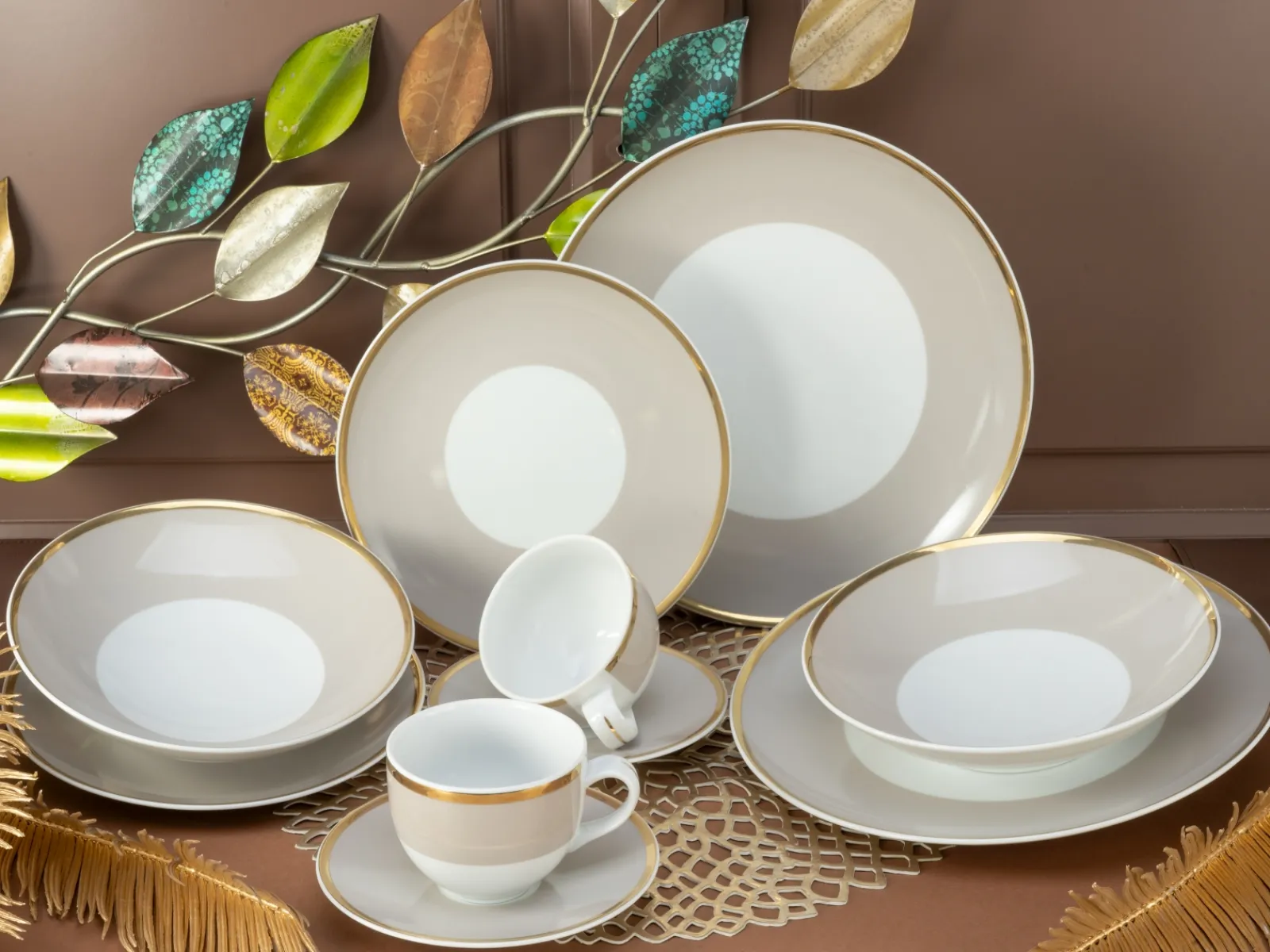 Creatable Geschirrset|Festive - Kombiservice 10-tlg - creme