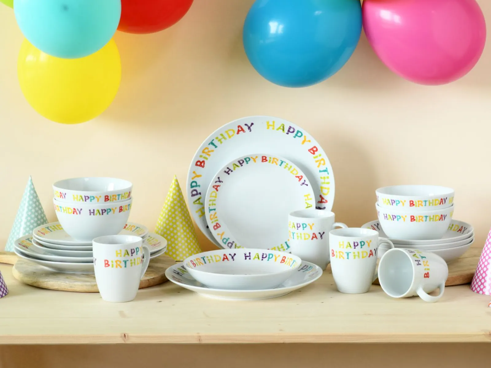 Creatable Geschirrset|Happy Birthday - Kombiservice 20-tlg - Happy Birthday