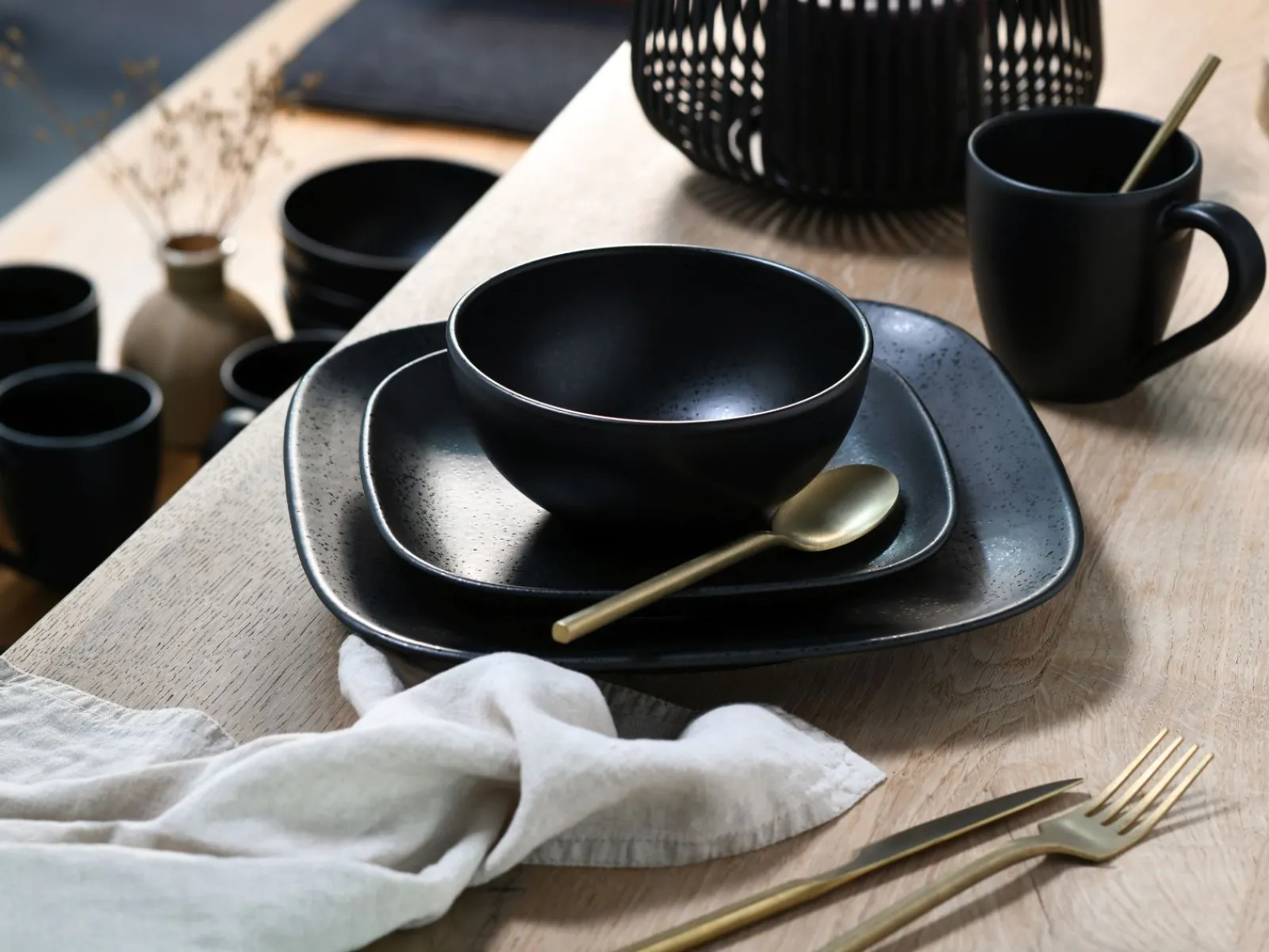 Creatable Geschirrset|Magic Black Square - Kombiset 16-tlg - Schwarz