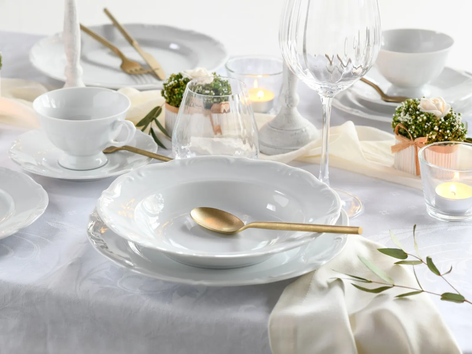 Creatable Geschirrset|Maria Theresia - Kombiservice 30 tlg - Weiss