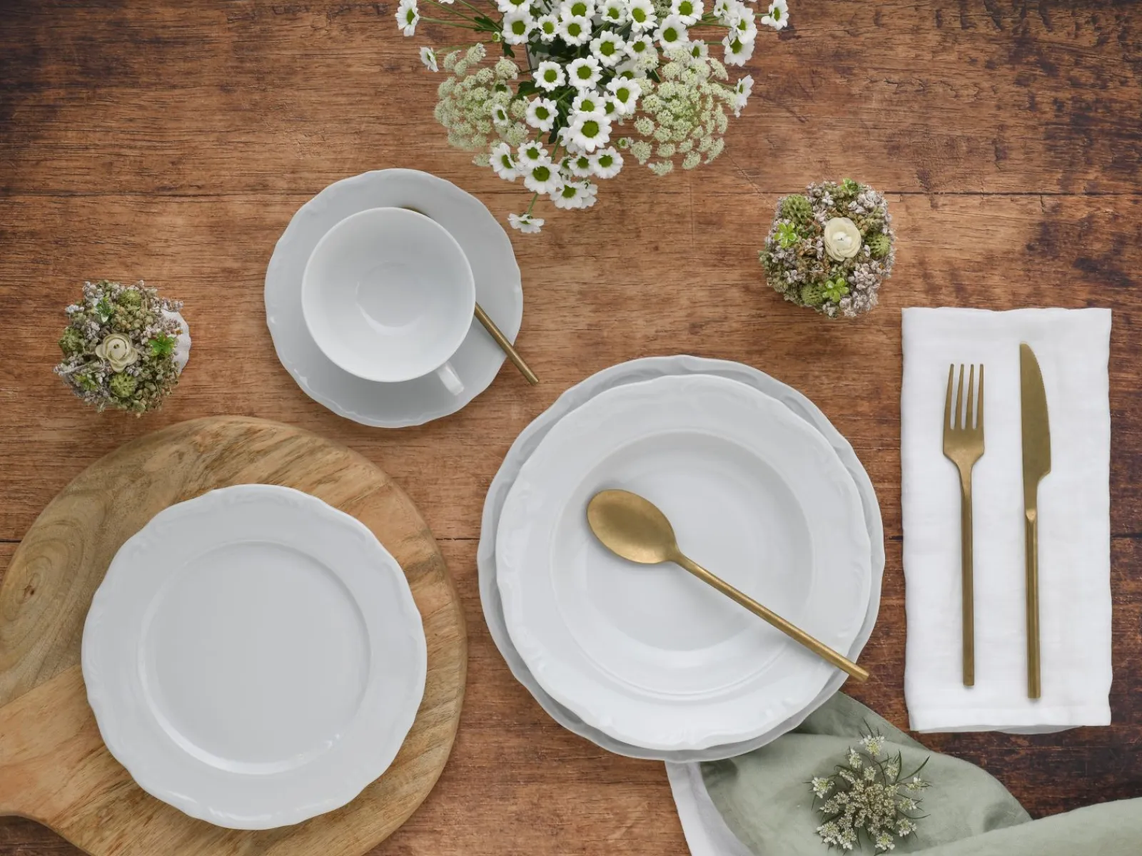 Creatable Geschirrset|Maria Theresia - Kombiservice 30 tlg - Weiss
