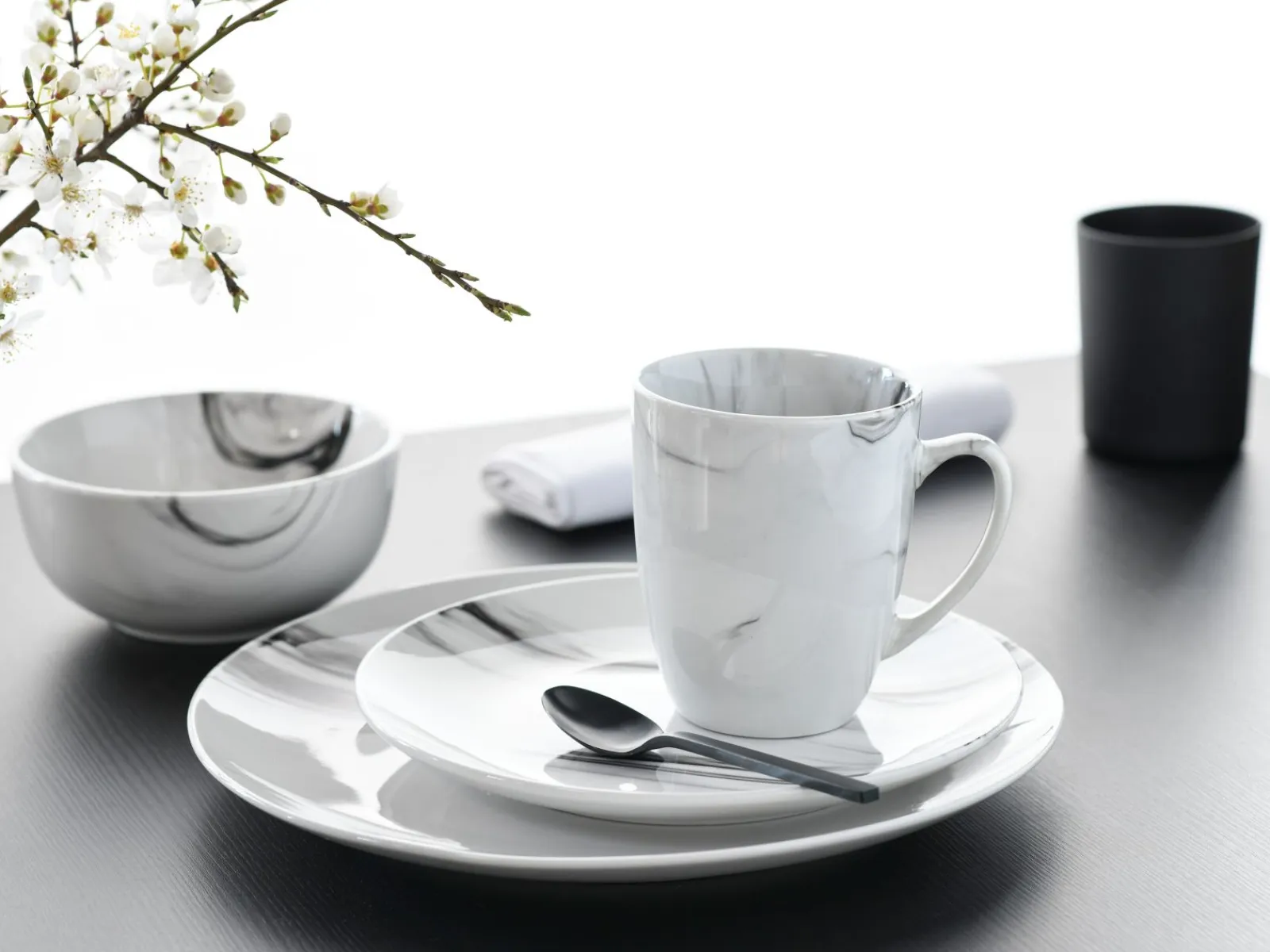 Creatable Geschirrset|Marmor - Kombiservice 16-tlg - Schwarz-Weiss