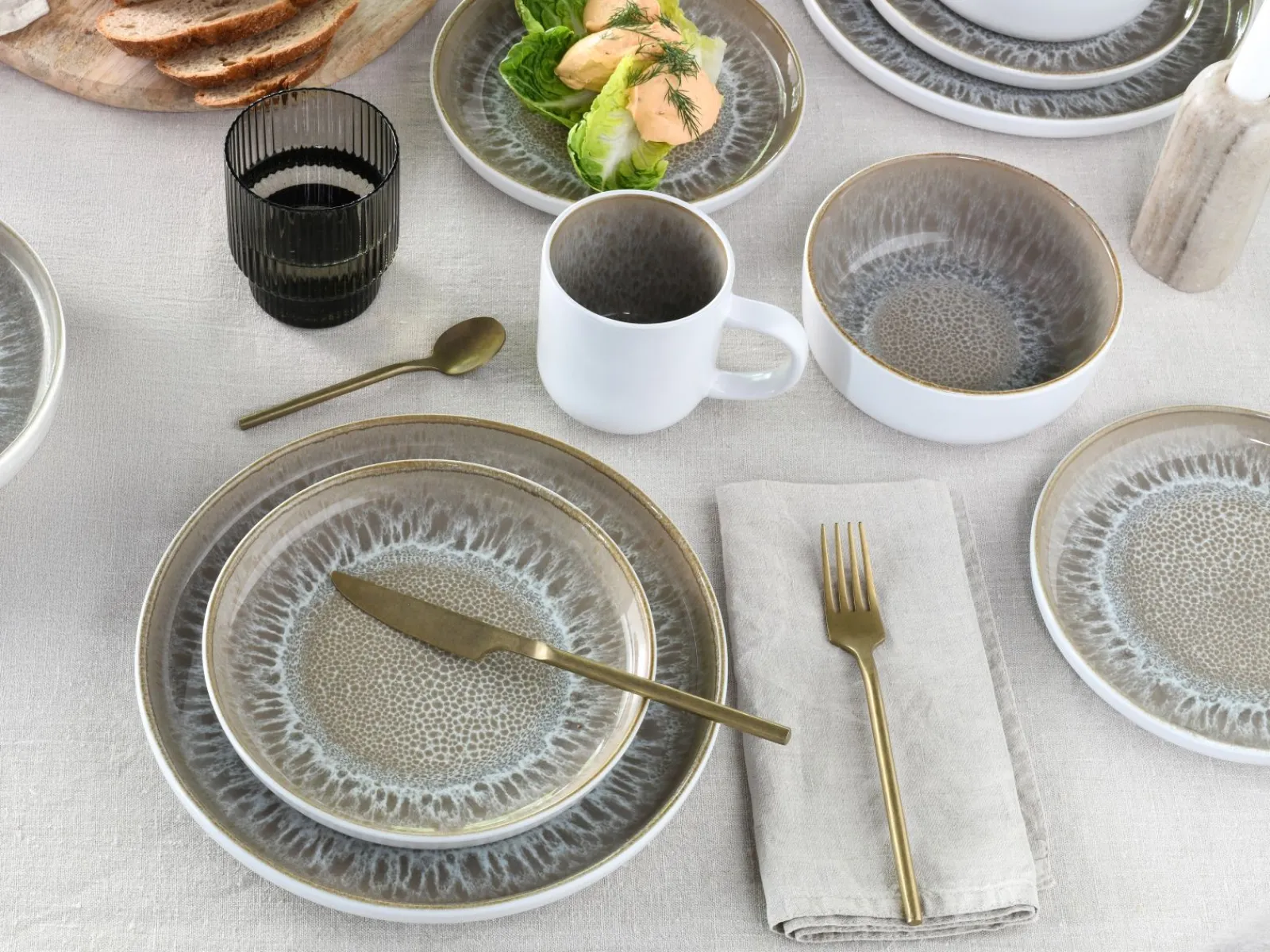 Creatable Geschirrset|Nordic Fjord - Kombiservice 16-tlg - Eisblau - Weiss