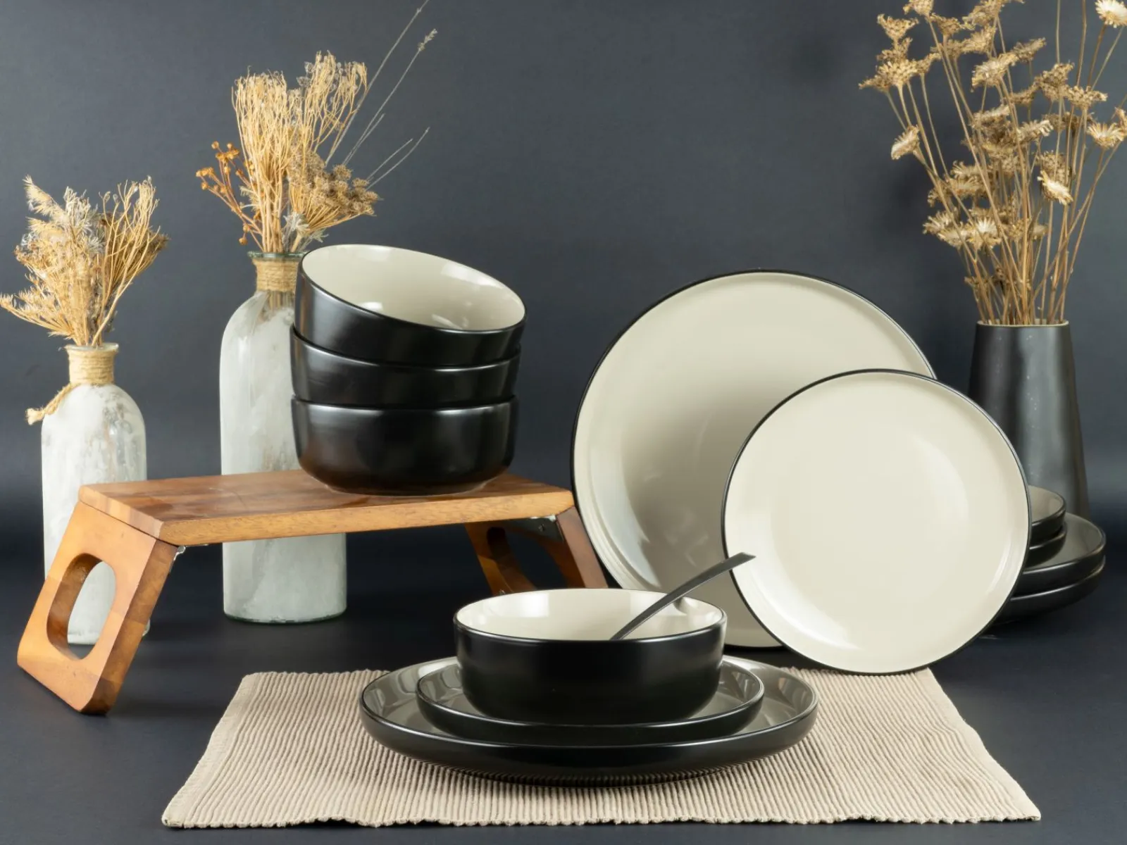 Creatable Geschirrset|Teller|Nordic - Tellerset 12-tlg - Cool Black