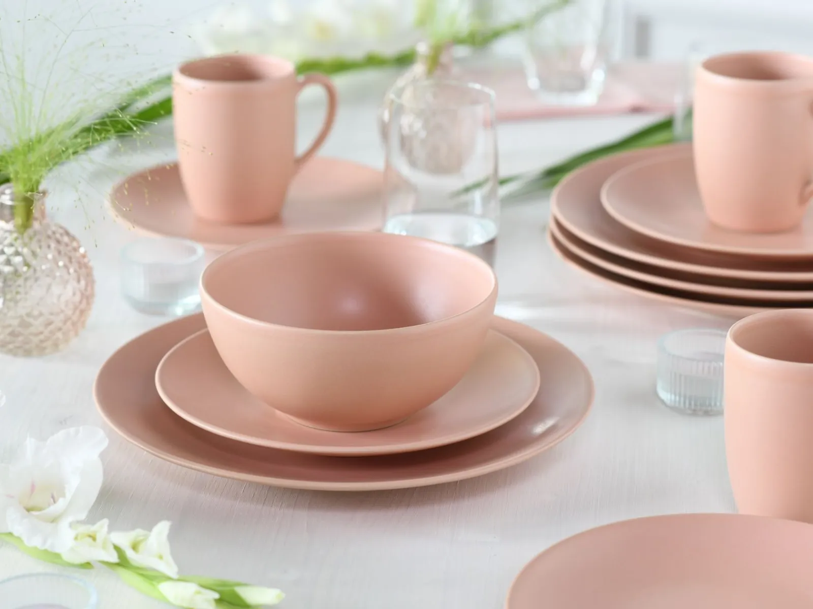 Creatable Geschirrset|Soft Touch - Kombiservice 16-tlg - Schwarz