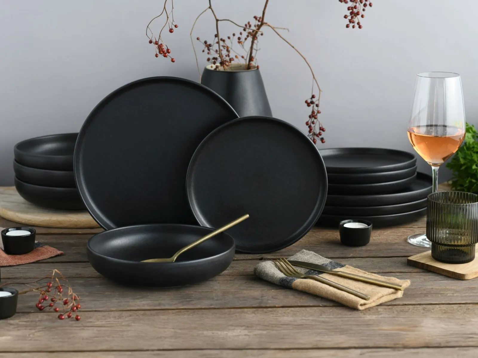 Creatable Geschirrset|Teller|Uno - Tellerset 12-tlg - Black
