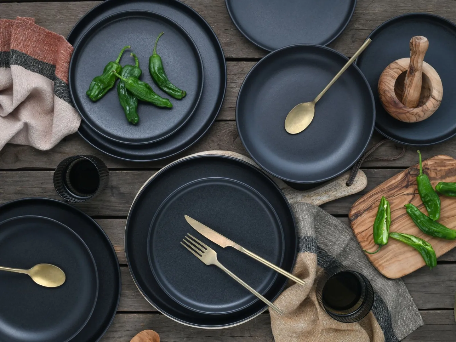 Creatable Geschirrset|Teller|Uno - Tellerset 12-tlg - Black